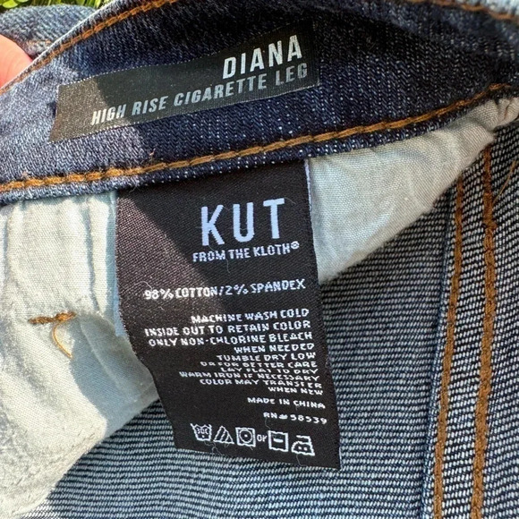 Kut from the Kloth Diana High Rise Cigarette Leg Jeans - Picture 4 of 7